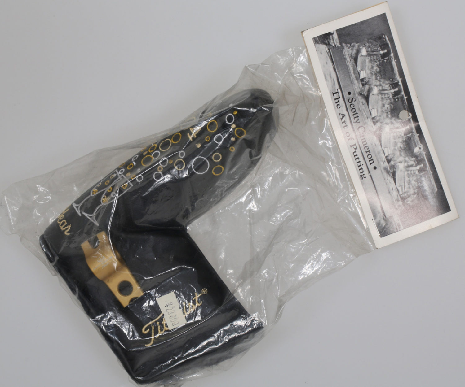 SCOTTY CAMERON 2004 チアーズ パターカバーの画像